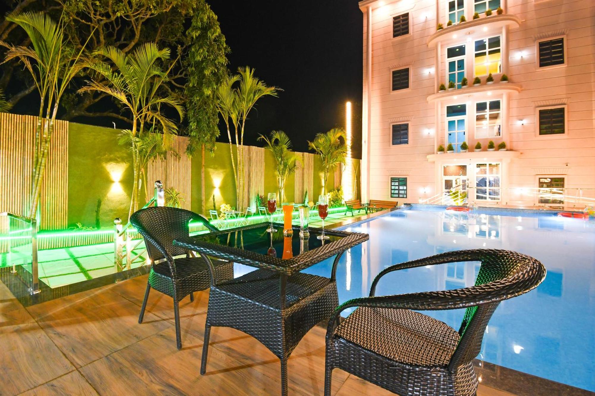 Hotel O M H Club And Resorts Ράντσι Εξωτερικό φωτογραφία